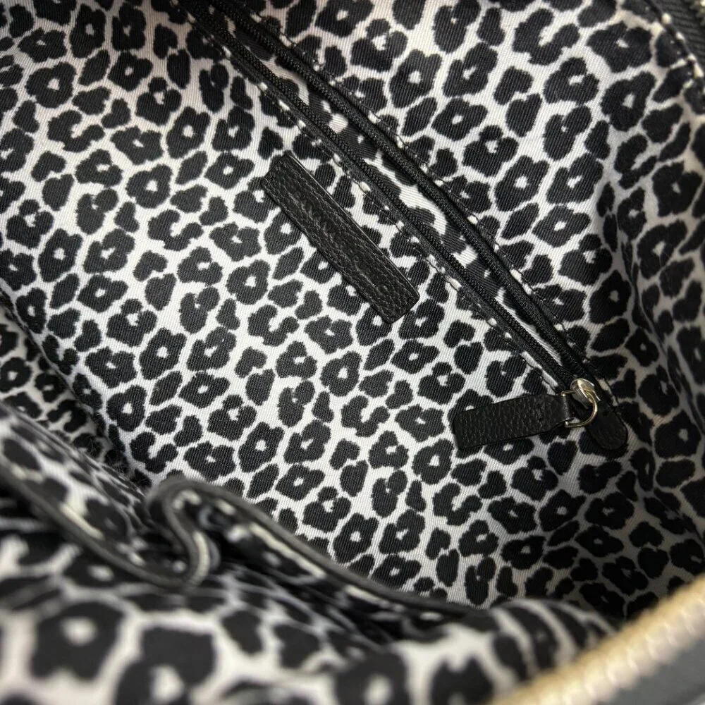 EUC Banana Republic Parkside Hobo Bag in White and Black Leather